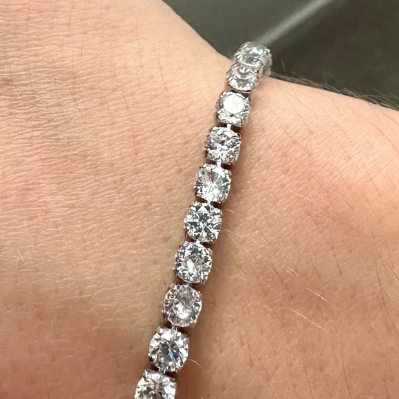 Tennis Bracelet - Picture 5 of 5